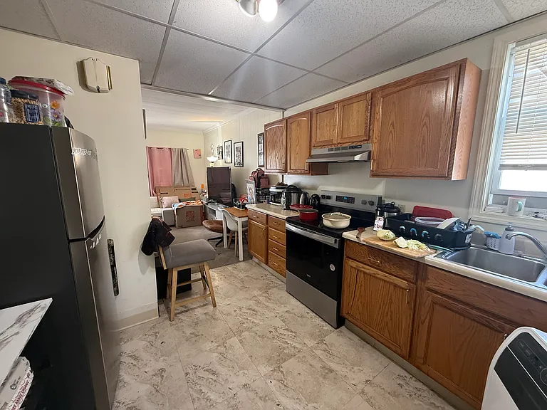 12 Winthrop Ave #1 — Photo 3