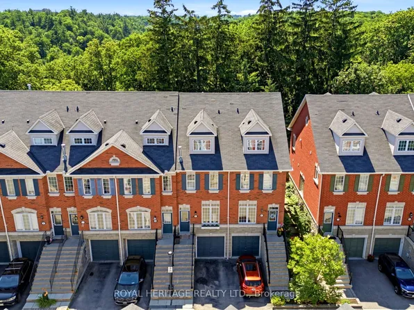 1330 Altona Rd #23, Pickering, ON L1V 7E8