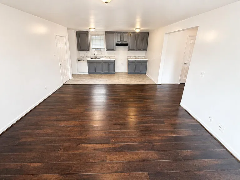 5103 Willow Glen Dr — Photo 6
