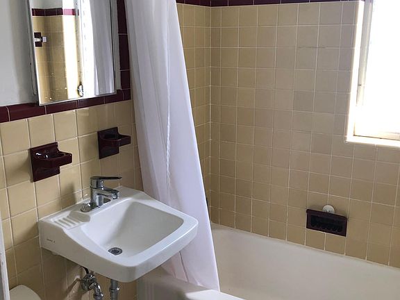 Bathroom
Kohler Fixtures