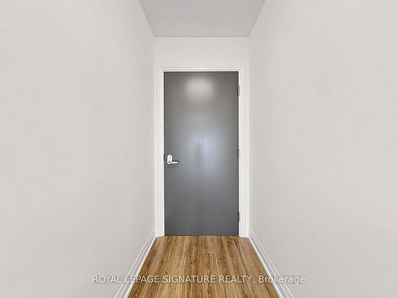 5th image of 286 Main St #1005