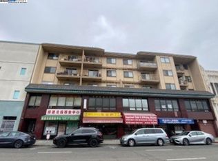 330 8th St APT 4H, Oakland, CA 94607