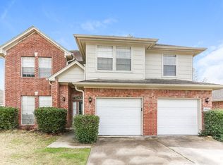 19402 Pinewood Bluff Ln, Humble, TX 77346