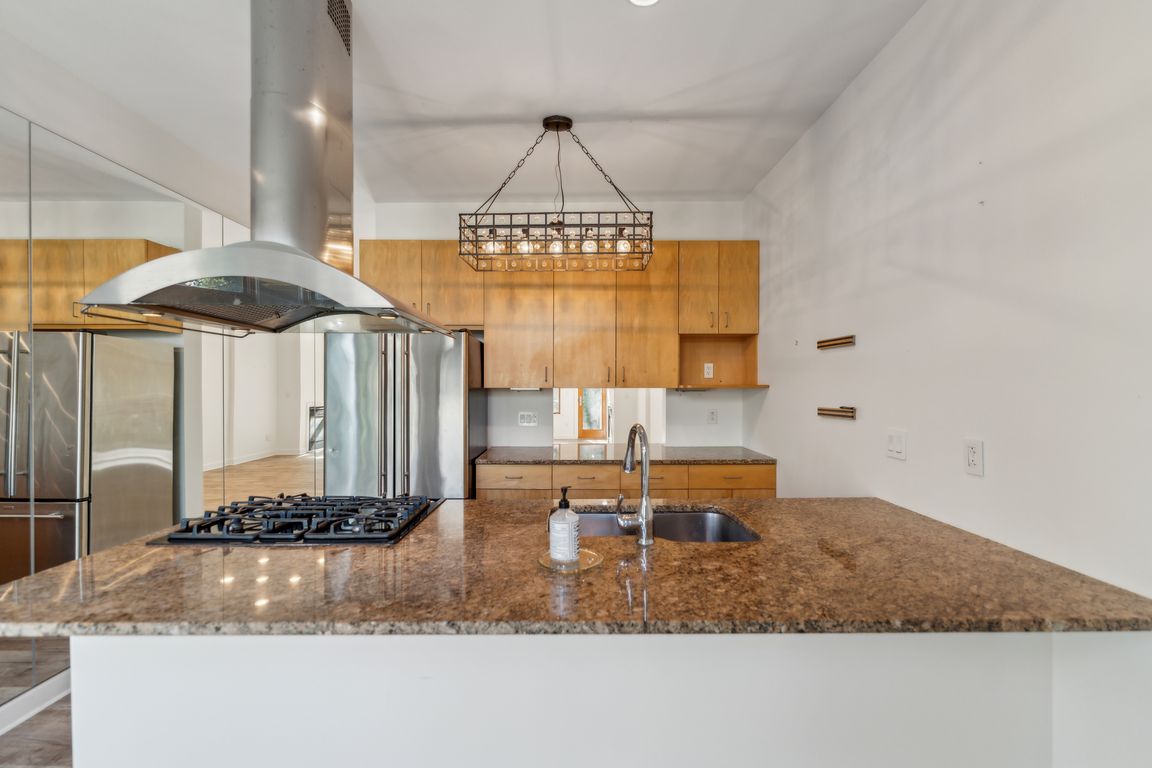Mayfield Rd-018.jpg