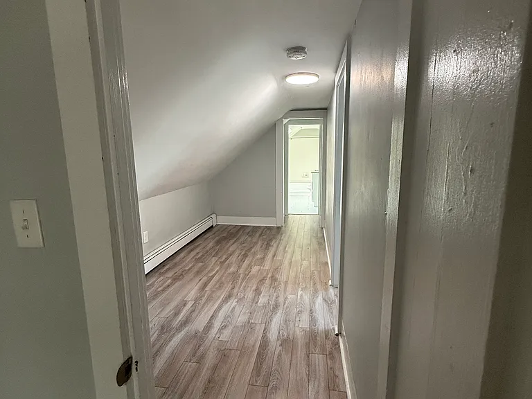 145 Maple St — Photo 28