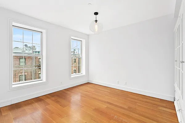 Sold by Compass | media 4