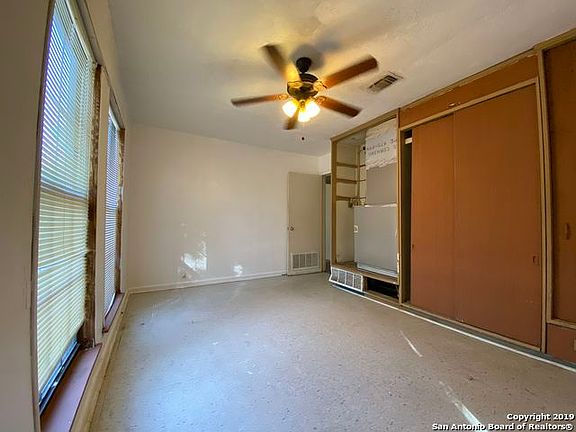 5th image of 161 Brandywine Ave