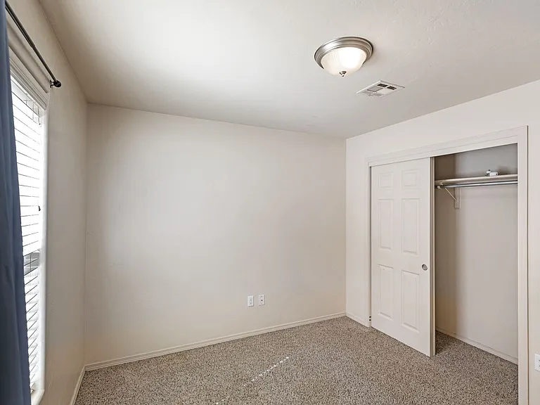 2637 Las Alturas Ct — Photo 22