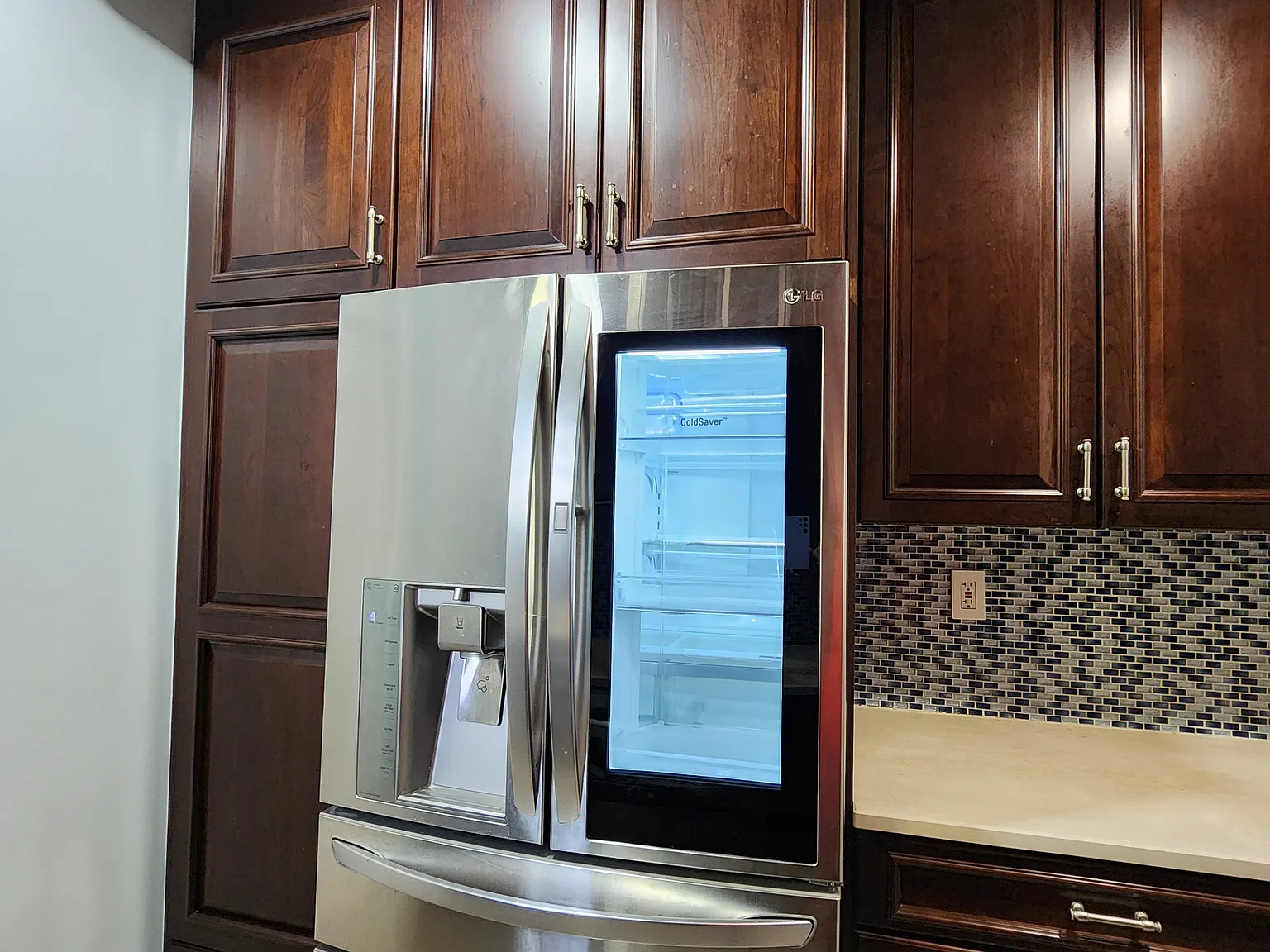 3 bed, 1.5 bath, 1100 sqft, $3,700 — Photo 3