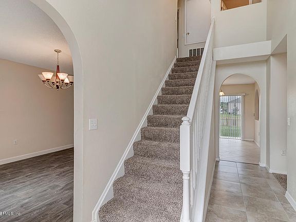 3rd image of 8786 Lancashire Dr