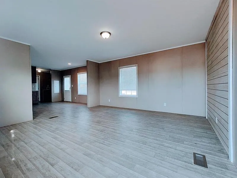 Building Photo - 205 W Tower Ln