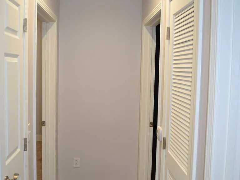 156 Lambert Dr — Photo 27