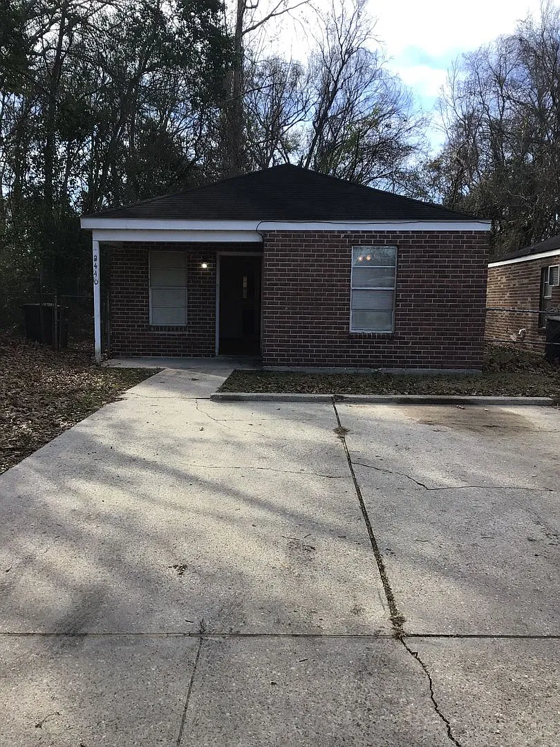 2440 Elm Park Dr Br La 70807 — Photo 1