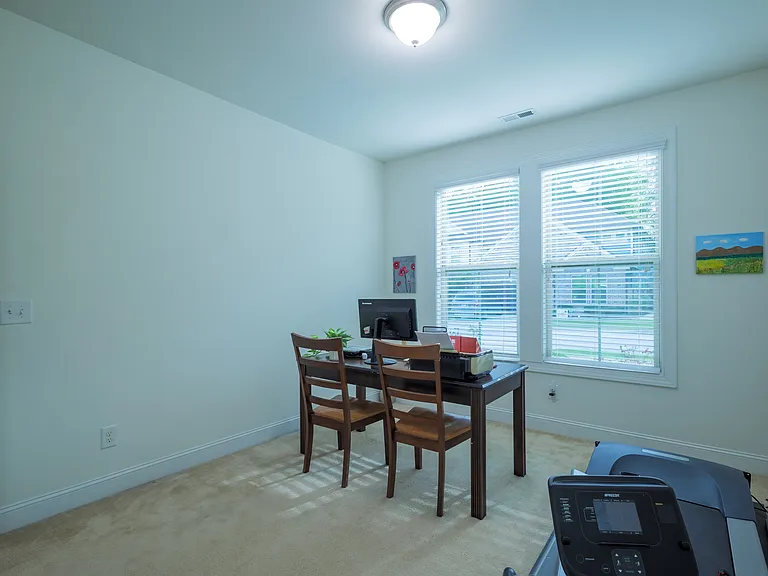 411 Alamosa Pl — Photo 43