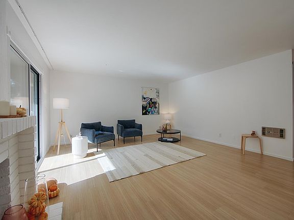 4th image of 610 Gilbert Ave APT 14