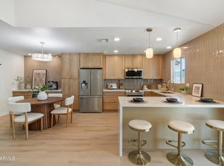 2205 E CATALINA Avenue, Mesa, AZ 85204