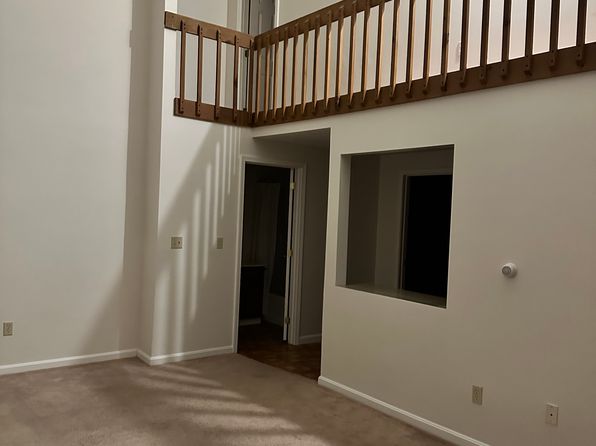 (undisclosed Address)