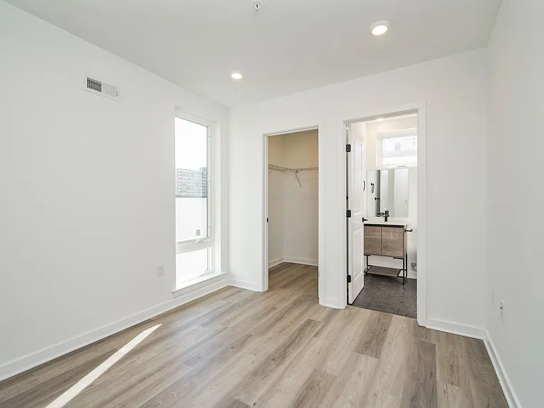 Temple Off-Campus Housing — Photo 60