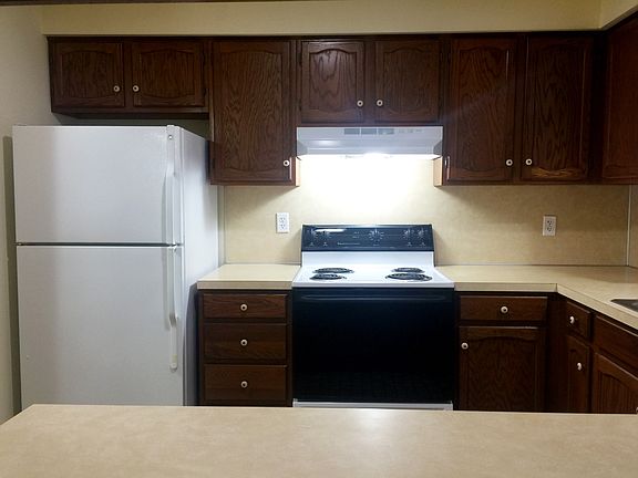 4th image of 291 Hayes St APT 6