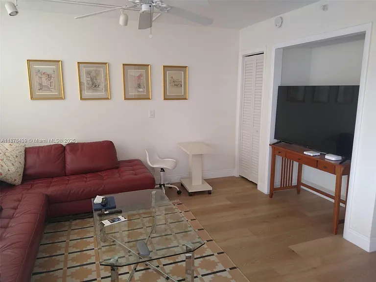 3510 Oaks Way #509 — Photo 14