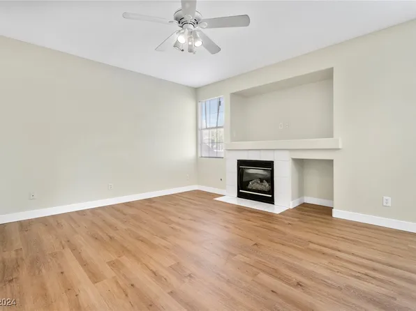 1500 Truett St Unit 102, Las Vegas, NV 89128