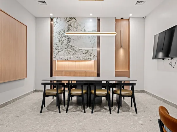 597 Grand Street image 15 of 16