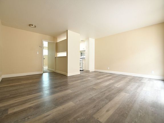 3rd image of 2418 Dwight Way APT 6