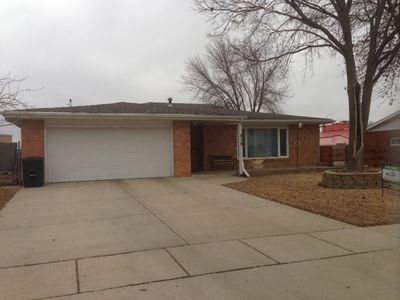 916 Lincoln St, Vermillion, SD, 57069