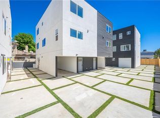 6832 Hazeltine Ave #1, Van Nuys, CA 91405