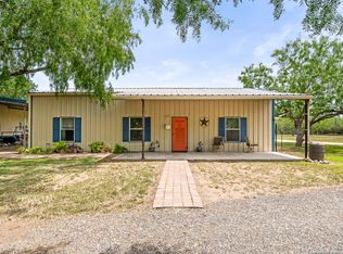 109 Frances Dr, Three Rivers, TX 78071