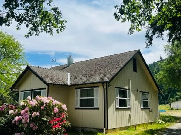 10561 Tiller Trail Hwy, Canyonville, OR 97417