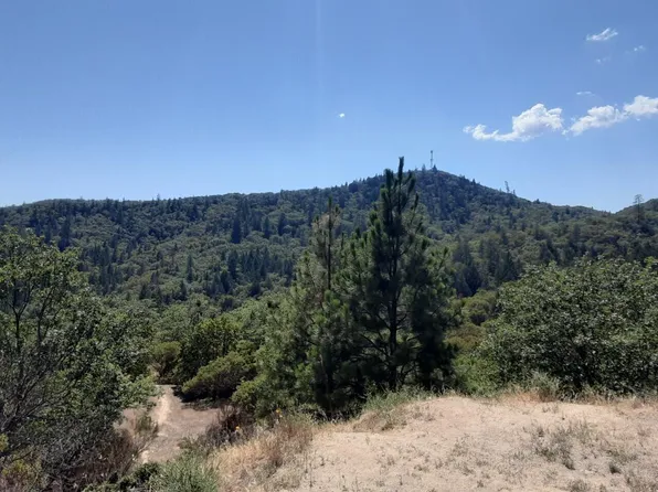 1162 NW Starlite Pl, Grants Pass, OR 97526