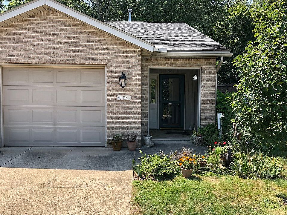 Front of condo, facing west