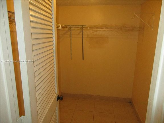 3rd image of 21134 NE 5th Pl #21134