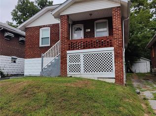 8320 Mayfair Pl, Saint Louis, MO