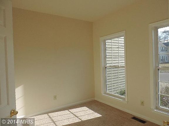 2nd image of 29454 Hemlock Ln