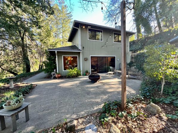 200 Sky Oaks Dr, Angwin, CA 94508