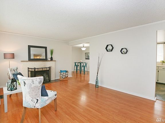 5th image of 1812 SE Lincoln Ave