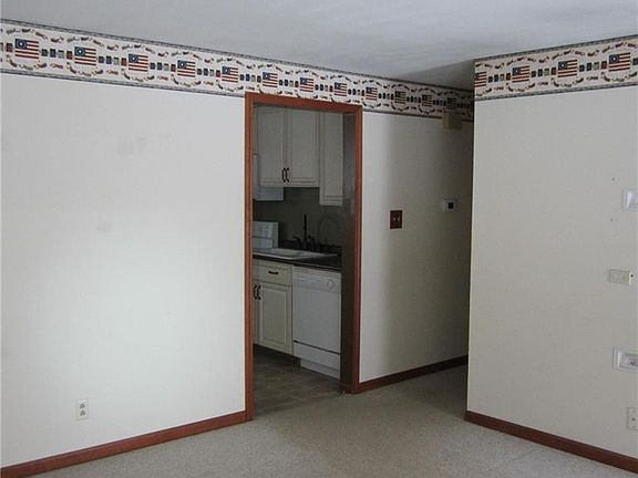 5th image of 5115 Wakefield Dr