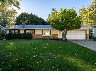 203 Sandra Ln, Normal, IL 61761