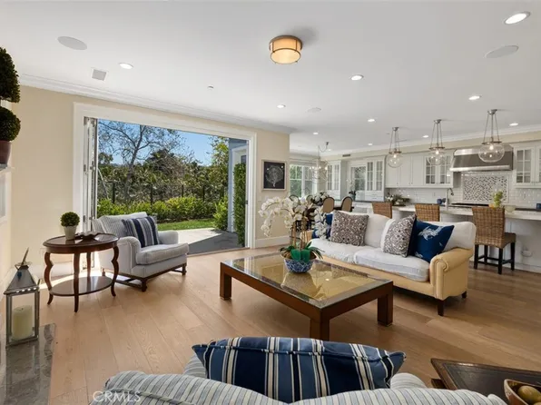 4 Summer House Ln, Newport Beach, CA 92660