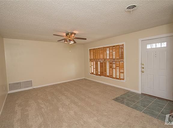 4th image of 2326 Campus Ct