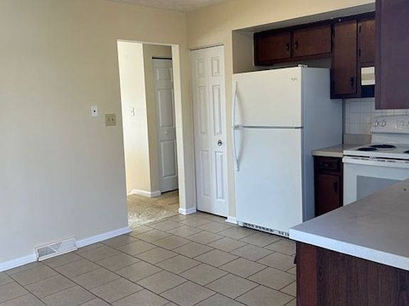 5th image of 2957 Tuscaloosa Ln