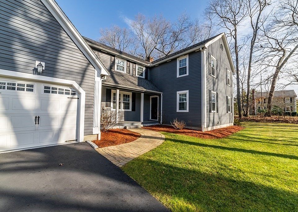 10 Fairway Ln, Medway, MA 02053 Zillow