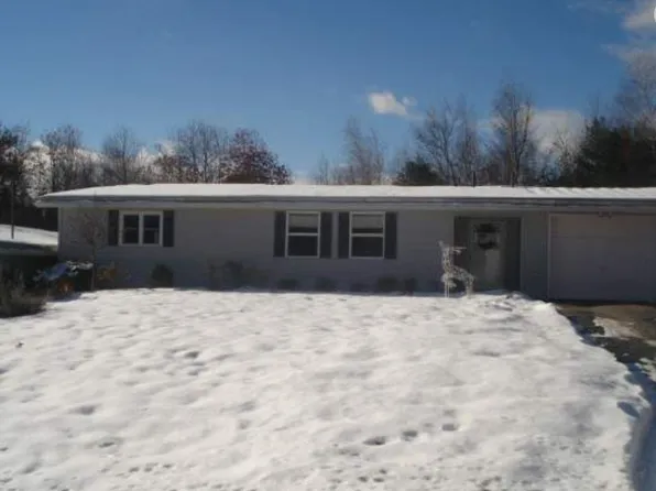 4B Johns Drive, Hooksett, NH 03106