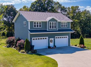 943 Dalton St, Albany, KY 42602