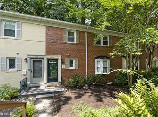 8520 Bradford Rd #4, Silver Spring, MD 20901