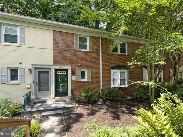 8520 Bradford Rd #4, Silver Spring, MD 20901