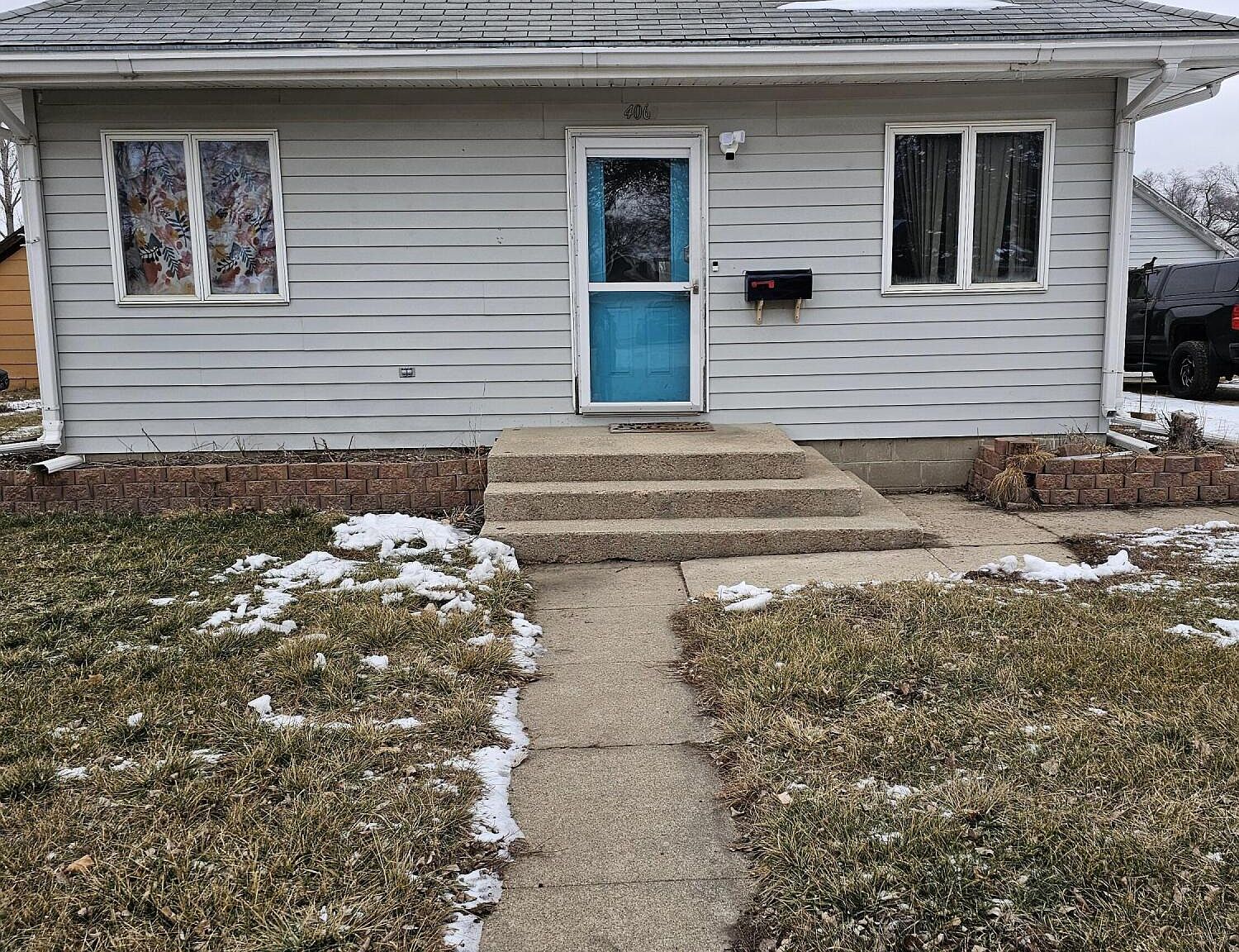 406 E Park Ave, Flandreau, SD 57028 Zillow