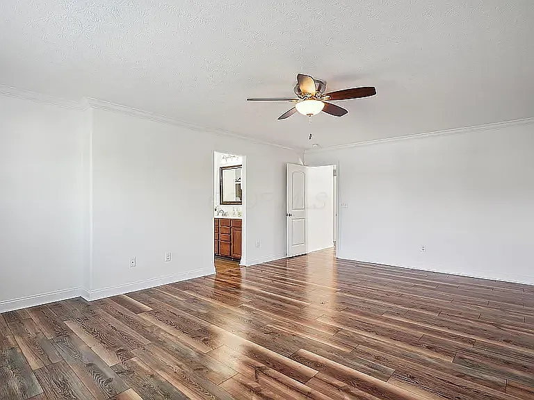 140 Andiron Dr — Photo 13
